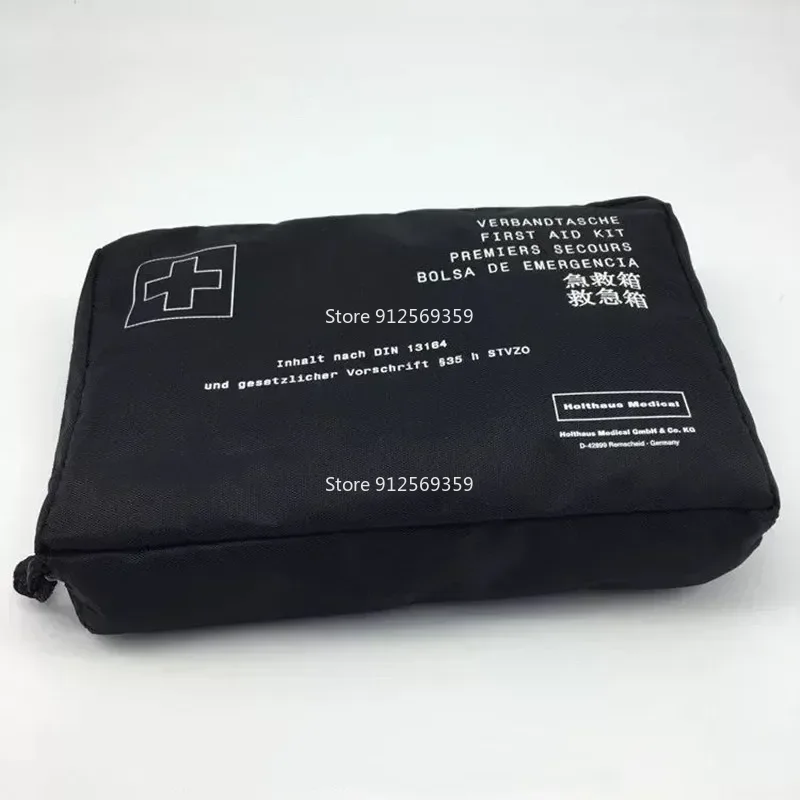 メルセデスベンツのすべてのモデルの応急処置キット,オリジナル - First Aid Kit のレビューと価格
